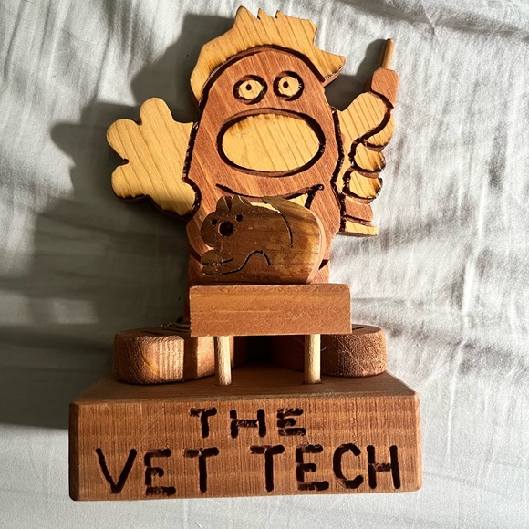 1981 DON MARS ORIGINAL Hand Made WOOD FIGURINE The Vet Tech - Picture 1 of 8